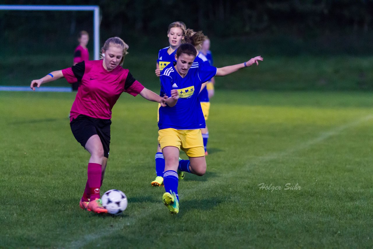 Bild 276 - B-Juniorinnen TSV Gnutz o.W. - SV Wahlstedt : Ergebnis: 1:1